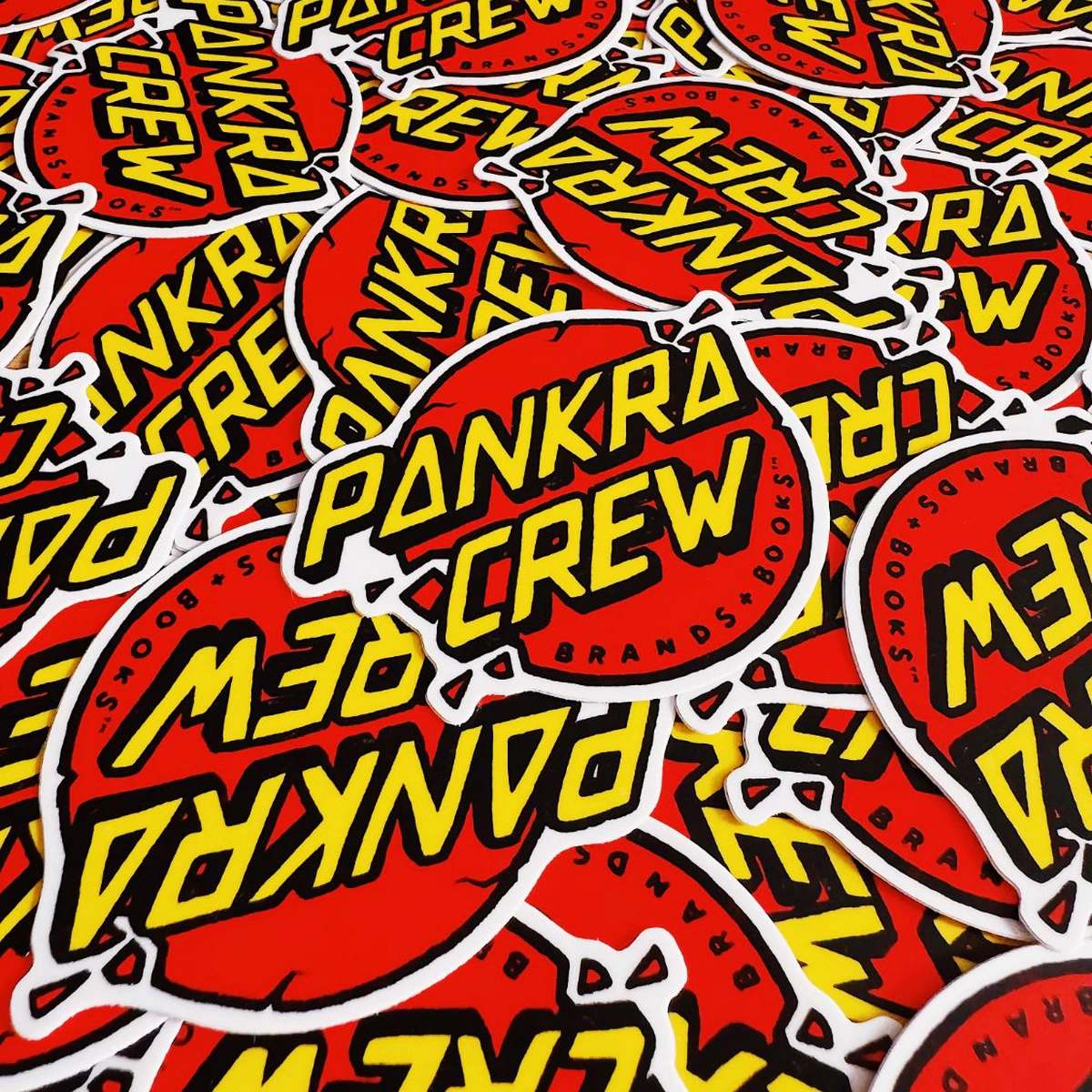 Merchandise, eigen werk Pankra: stickers Pankra Crew, brands and books
